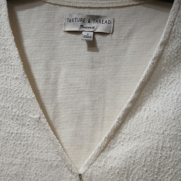 Textured White Wrap Blouse - Picture 2 of 7